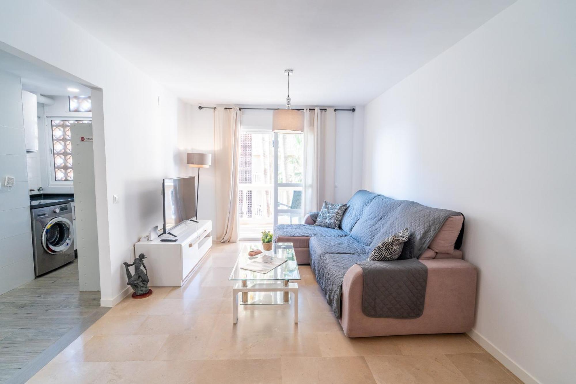 Casa Playa Guadalmar, Beautiful Apartment In Front Of The Sea, Wifi, Ac, Smart Tv, Private Parking 马拉加 外观 照片
